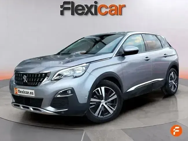 Usado Peugeot 3008 Allure 130 CV (95 kW) 2020 Gris SUV