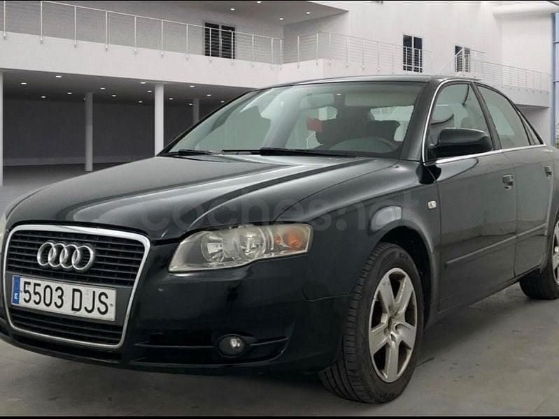 Usado Audi A4 140 CV (102 kW) 2006 Negro Berlina