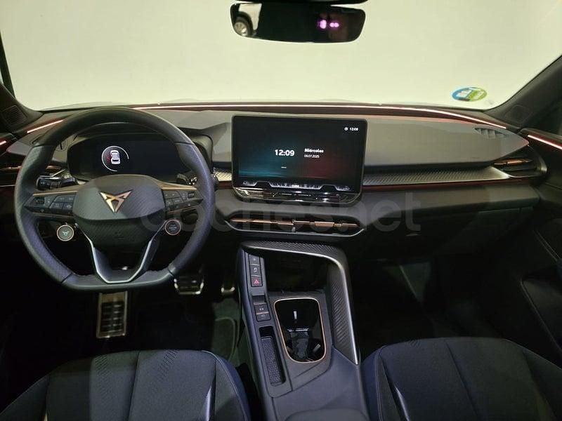 Usado Cupra Terramar 150 CV (110 kW) 2025 Gris / plata SUV