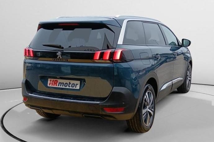 Usado Peugeot 5008 Allure 131 CV (96 kW) 2023 SUV