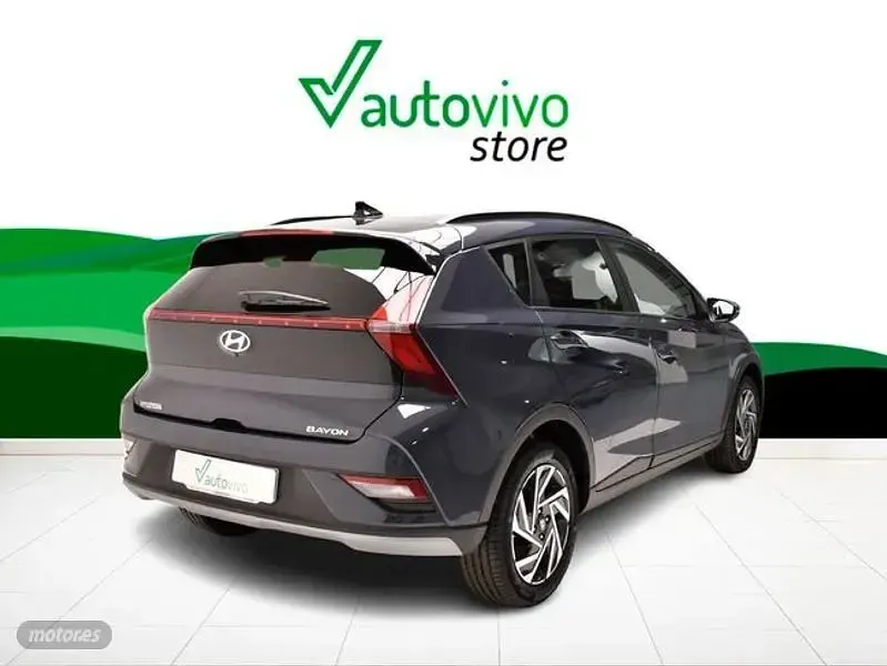 Nuevo Hyundai Bayon 79 CV (58 kW) 2025 Gris SUV