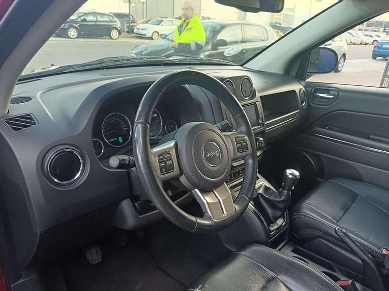 Usado Jeep Compass Limited 136 CV (100 kW) 2013 Burdeos SUV