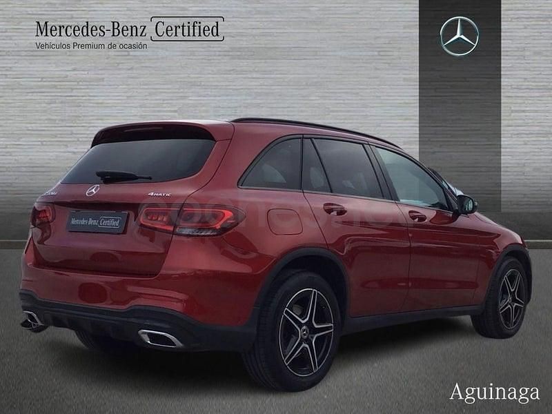 Usado Mercedes GLC220 194 CV (142 kW) 2022 Granate SUV