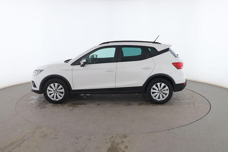 Usado Seat Arona Style 95 CV (69 kW) 2019 Blanco SUV