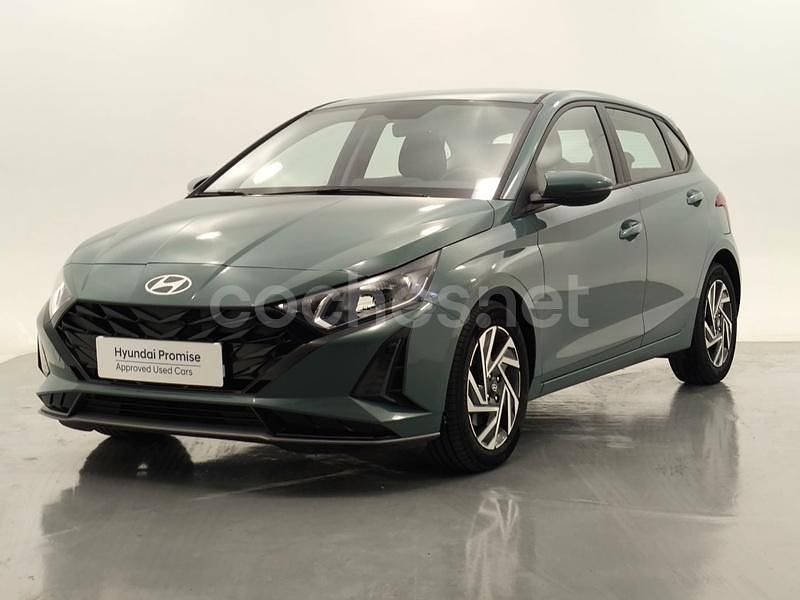 Angrove green Usado 2024 Hyundai i20 Berlina | 16.700 € (Buen precio) - Imagen 1/4