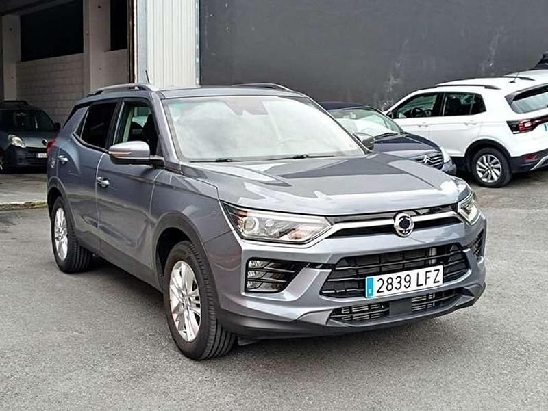 Usado Ssangyong (KGM) Korando 163 CV (119 kW) 2020 Gris SUV