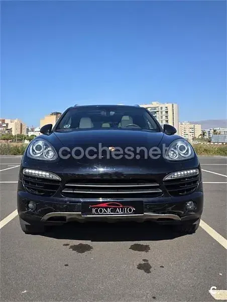 Usado Porsche Cayenne 240 CV (176 kW) 2012 Negro SUV