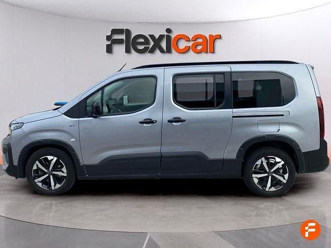 Usado Peugeot Rifter GT 130 CV (95 kW) 2025 Gris / plata Monovolumen