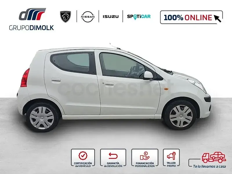 Usado Nissan Pixo Acenta 68 CV (50 kW) 2009 Blanco Utilitario