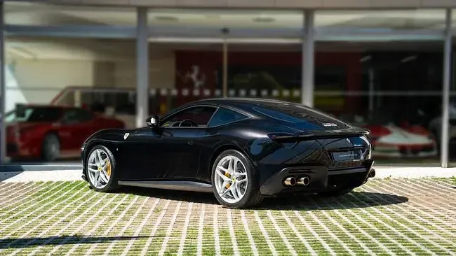 Usado Ferrari Roma 620 CV (456 kW) 2022 Negro Coupe