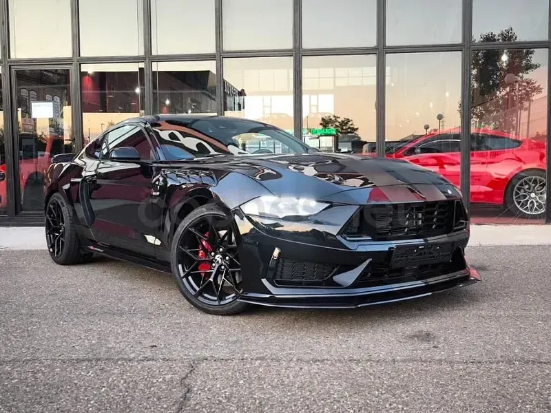 Usado Ford Mustang GT 450 CV (330 kW) 2022 Negro Coupe