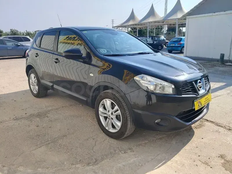 Usado Nissan Qashqai Visia 130 CV (95 kW) 2013 Negro SUV