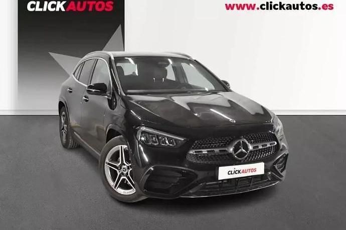 Usado Mercedes GLA200 AMG line 150 CV (110 kW) 2024 SUV