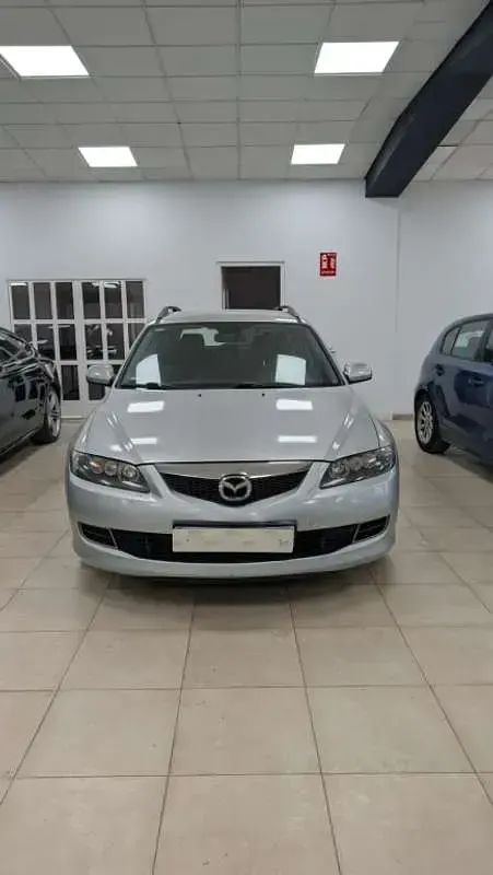 Usado Mazda 6 Sportive 143 CV (105 kW) 2007 Gris Familiar