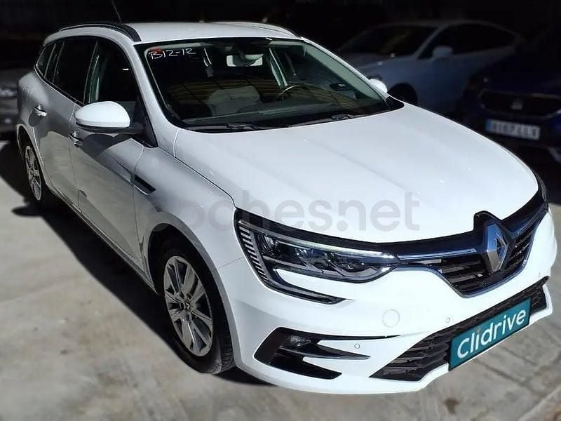 Usado Renault Mégane GrandTour LIMITED 115 CV (84 kW) 2020 Blanco Familiar