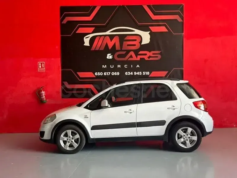 Usado Suzuki SX4 GL 135 CV (99 kW) 2011 Blanco SUV