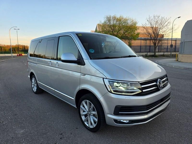 Usado VW Caravelle 204 CV (150 kW) 2017 Gris / plata Monovolumen