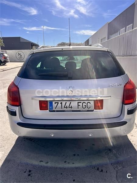 Usado Peugeot 407 136 CV (100 kW) 2006 Gris / plata Familiar