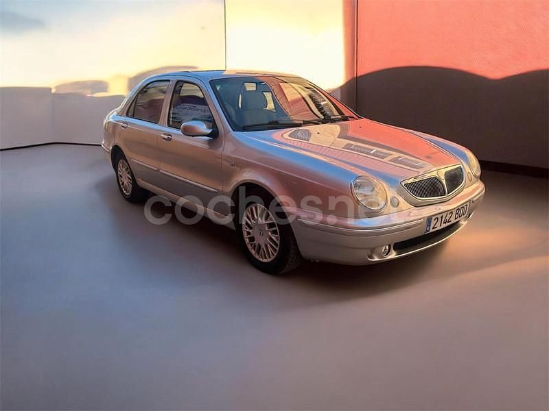 Gris / plata Usado 2000 Lancia Lybra Berlina | 2800 € - Imagen 1/4