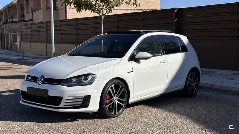 Blanco Usado 2016 VW Golf GTD Berlina | 18.490 € (Buen precio) - Imagen 1/4