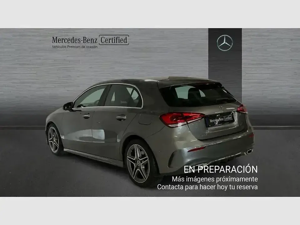 Usado Mercedes A200 163 CV (119 kW) 2020 Gris / plata Berlina
