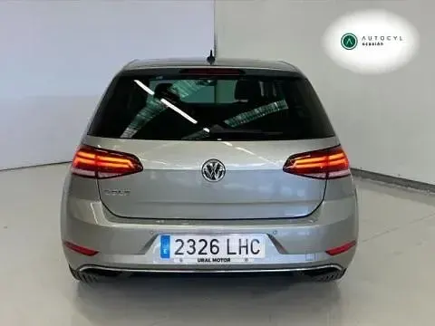 Usado VW Golf VII Advance 116 CV (85 kW) 2020 Gris Berlina