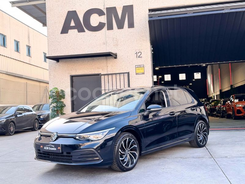 Negro Usado 2021 VW Golf VIII Style Berlina | 20.900 € (Caro) - Imagen 1/4