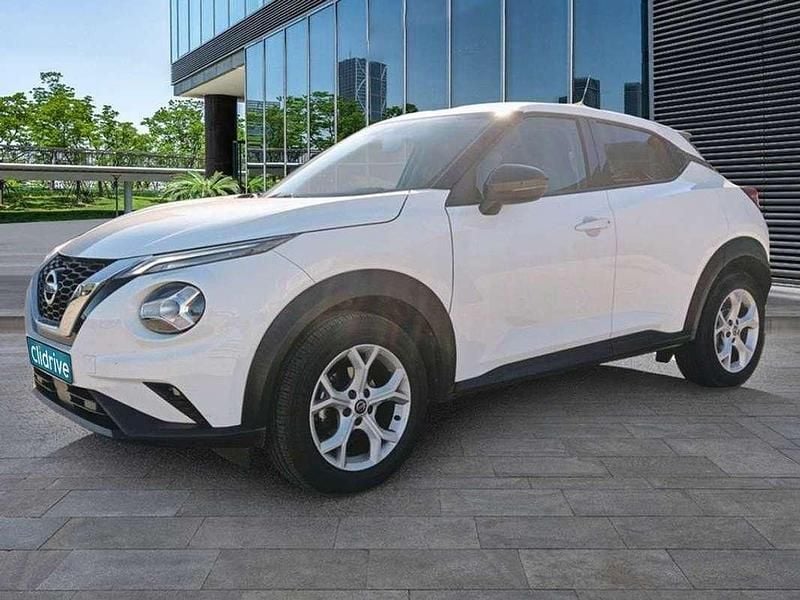 Usado Nissan Juke Acenta 114 CV (83 kW) 2021 Blanco SUV