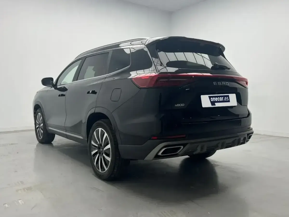 Usado Ebro s800 Luxury 279 CV (205 kW) 2025 Negro SUV