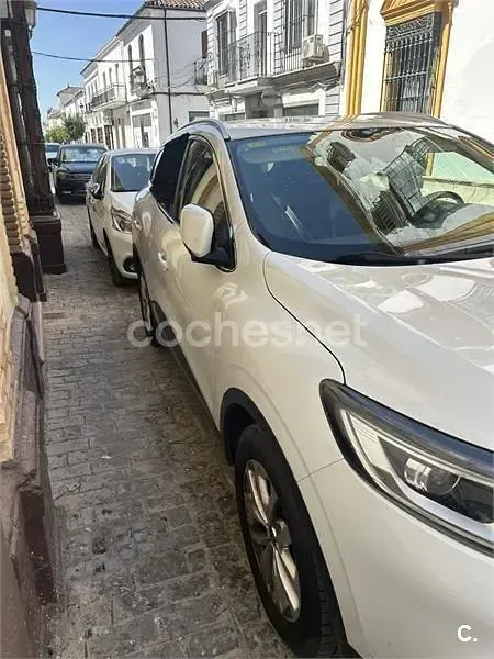 Begagnad Renault Kadjar Zen 110 HK (80 kW) 2015 Vit SUV