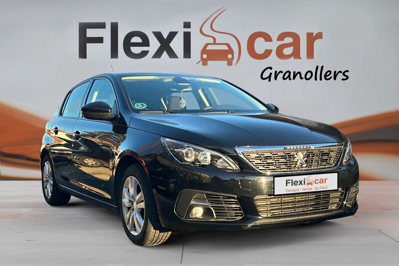 Negro Usado 2021 Peugeot 308 Active Berlina | 10.990 € (Buen precio) - Imagen 1/4