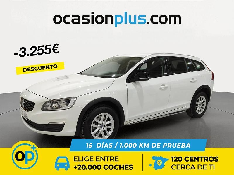 Usado Volvo V60 CC Kinetic 150 CV (110 kW) 2016 Blanco Familiar