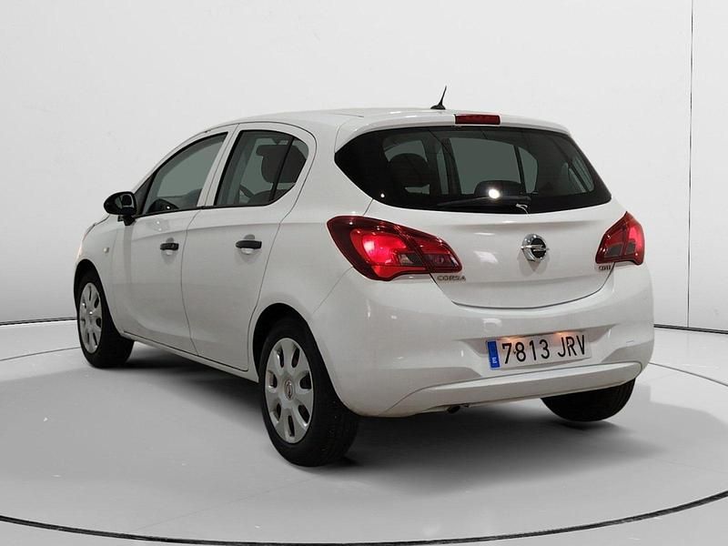 Usado Opel Corsa Expression 75 CV (55 kW) 2016 Blanco Utilitario