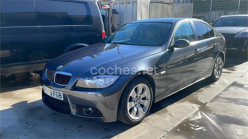 Usado BMW 330 258 CV (189 kW) 2006 Gris / plata Berlina