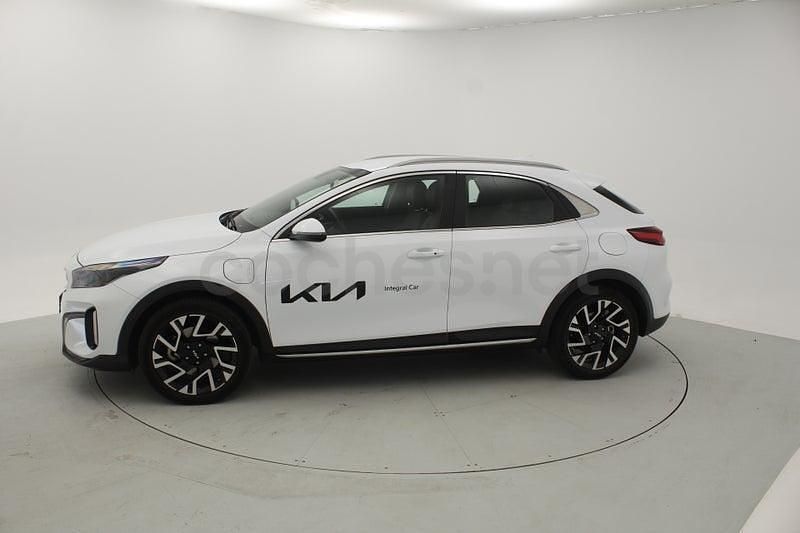 Usado Kia XCeed 141 CV (103 kW) 2024 Blanco SUV