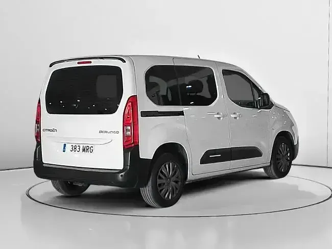 Usado Citroën Berlingo 102 CV (75 kW) 2024 Blanco Monovolumen