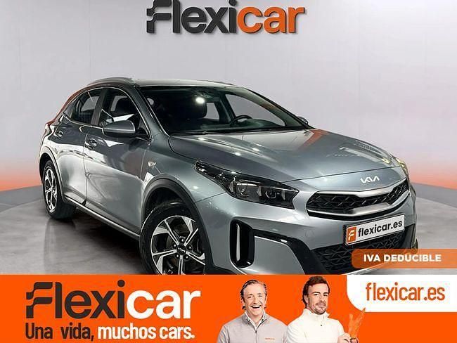 Gris Usado 2023 Kia XCeed SUV | 16.990 € (Un poco caro) - Imagen 1/4
