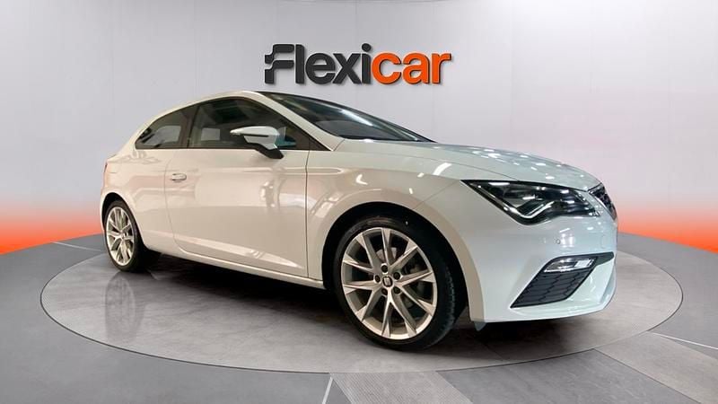 Usado Seat Leon SC FR 150 CV (110 kW) 2018 Blanco Utilitario