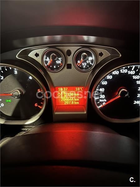 Gris / plata Usado 2007 Ford C-MAX Trend Monovolumen | 4199 € (Precio justo) - Imagen 1/4