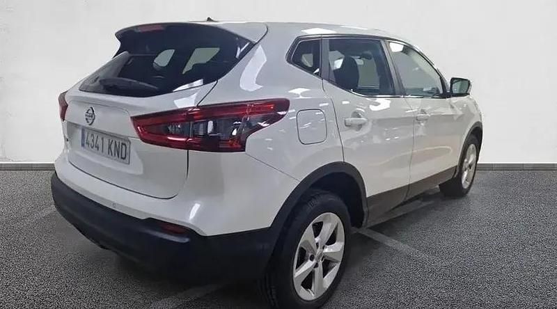 Usado Nissan Qashqai Tekna 116 CV (85 kW) 2018 Lunar white (perlada) SUV