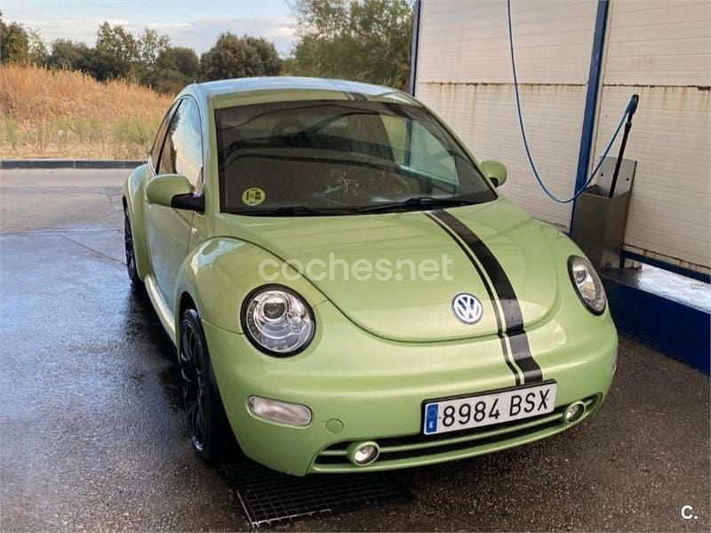 Usado VW New Beetle 150 CV (110 kW) 2002 Verde Utilitario