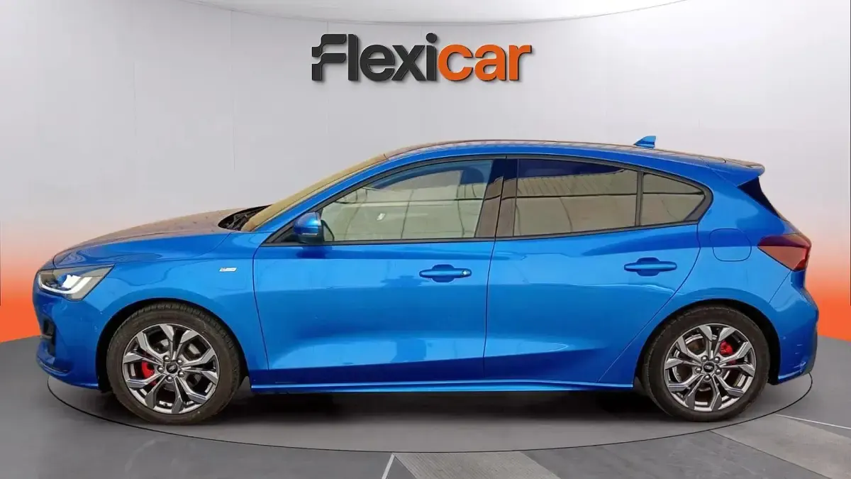 Usado Ford Focus ST-Line 125 CV (91 kW) 2022 Azul Berlina