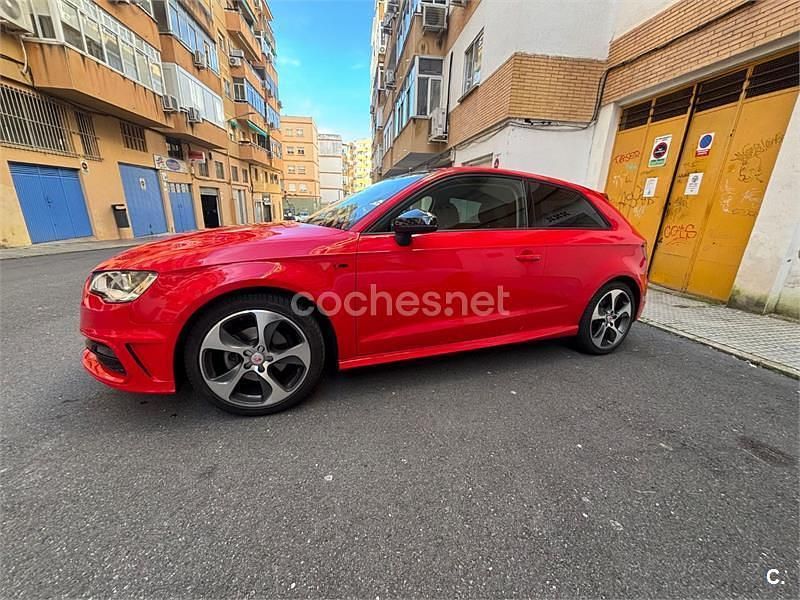 Usado Audi A3 S-Line 110 CV (80 kW) 2016 Rojo Berlina