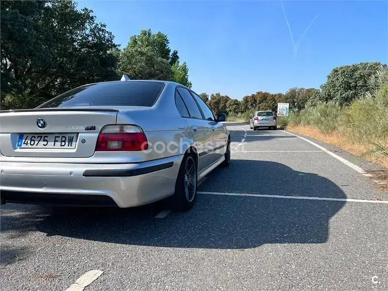 Usado BMW 530 193 CV (141 kW) 2002 Gris / plata Berlina