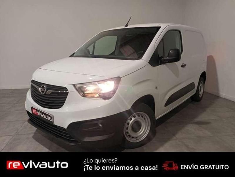 Usado Opel Combo S 101 CV (74 kW) 2021 Blanco Monovolumen
