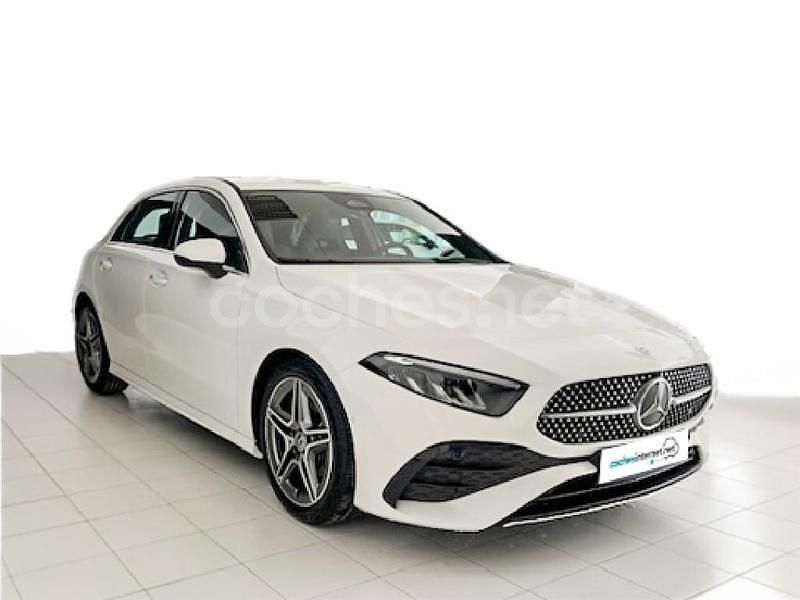 Blanco Usado 2024 Mercedes A200 Berlina | 33.500 € (Precio justo) - Imagen 1/4