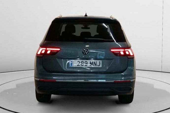 Usado VW Tiguan Life 150 CV (110 kW) 2024 SUV