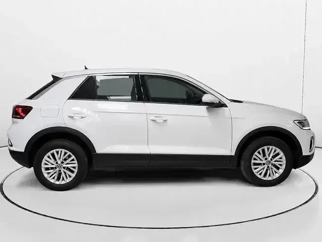 Usado VW T-Roc 110 CV (80 kW) 2023 Blanco SUV