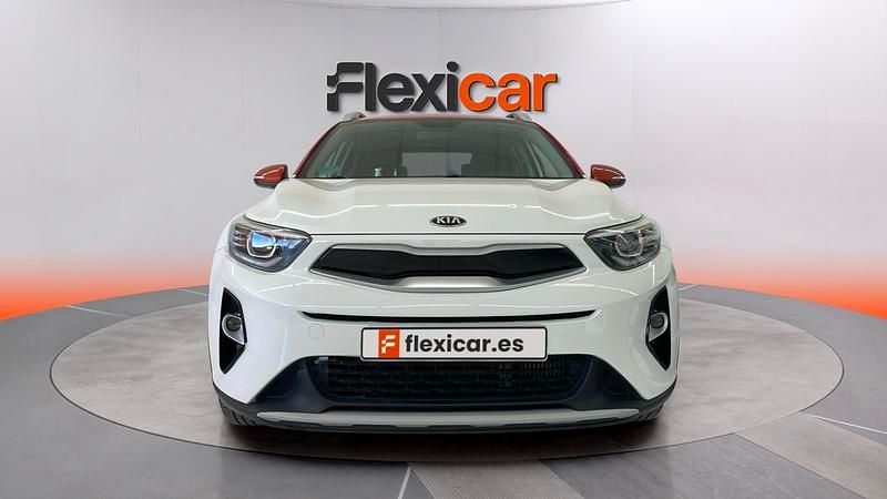 Begagnad Kia Stonic 101 HK (74 kW) 2019 Vit SUV