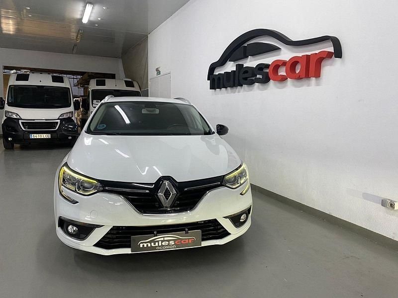 Usado Renault Mégane IV LIMITED 115 CV (84 kW) 2019 Blanco Familiar